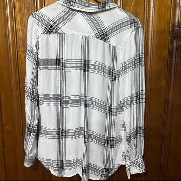 Rails Hunter Button Down in White/Ink - Picture 4 of 11